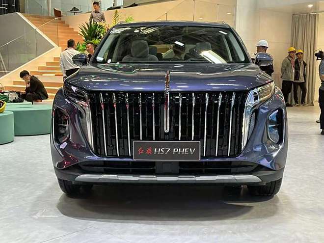 HEV：混动 SUV 领域的璀璨之星j9九游会网址是什么红旗 HS7 P(图2)
